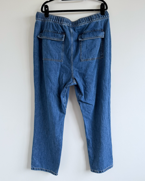 Decjuba Relaxed Denim Jogger