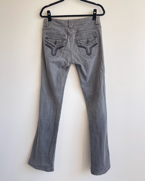 Max early 2000s bootleg jeans