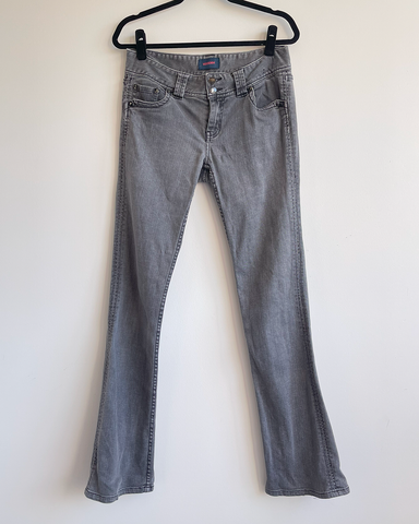 Max early 2000s bootleg jeans