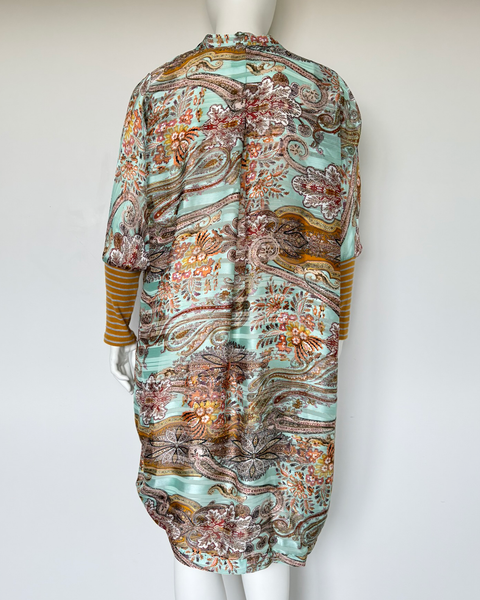 Augustine Resort kimono