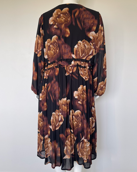 Coco & Belle dress