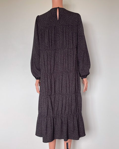 Commoners tiered dress