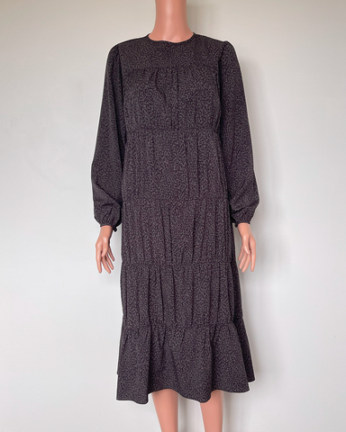 Commoners tiered dress