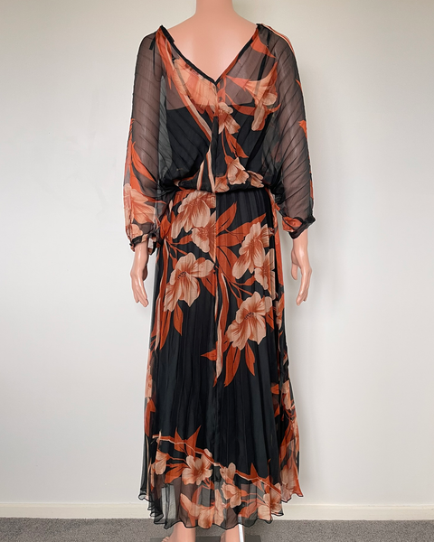 Fate & Becker Red Vineyard dress