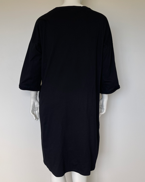 Gaard (Jason Lingard) dress