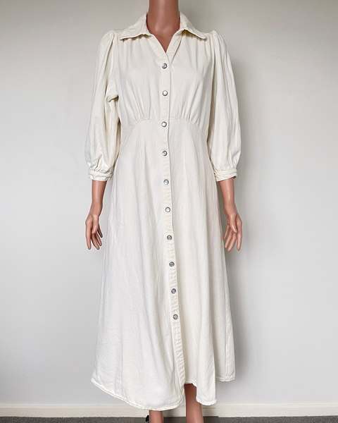 Isle of Mine Urban Maxi Creme dress
