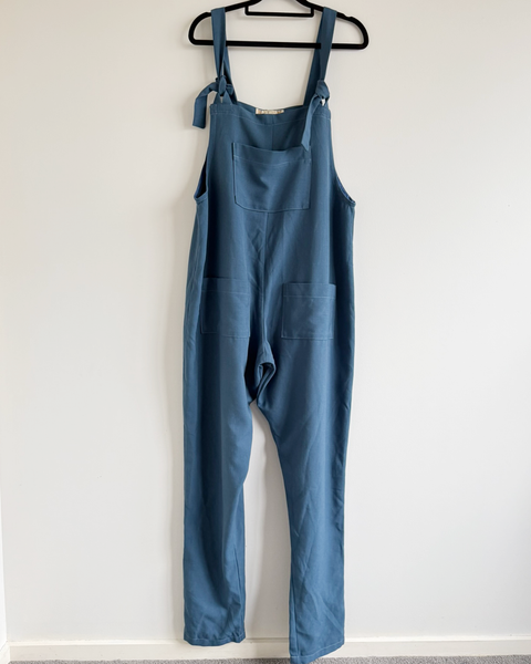 Tie up dungarees