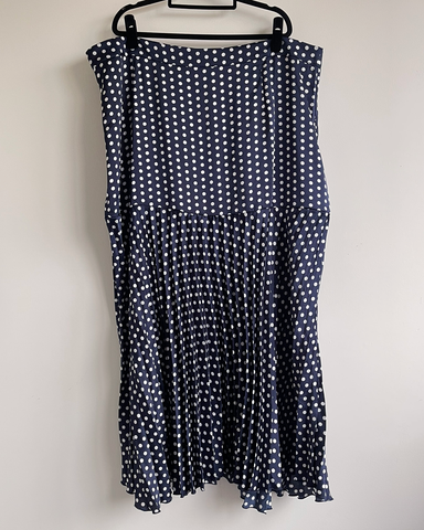 NEW Atmos & Here Aurora Pleated skirt