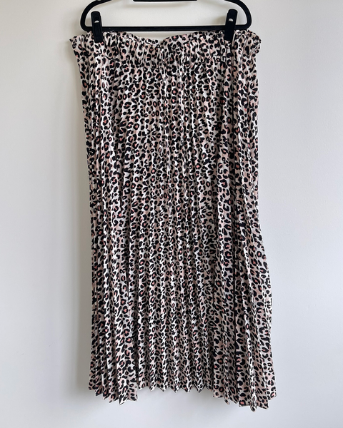 City Chic animal print skirt