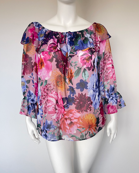 Coco & Belle floral top