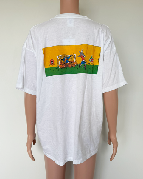Vintage Looney Tunes/Enza tee