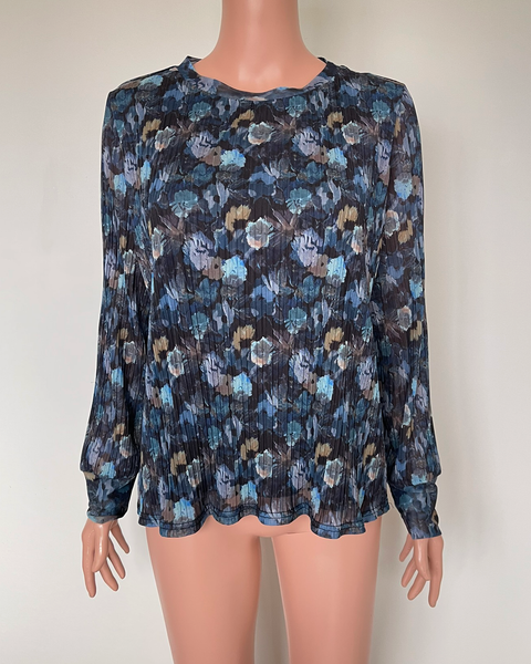 Knewe Label top